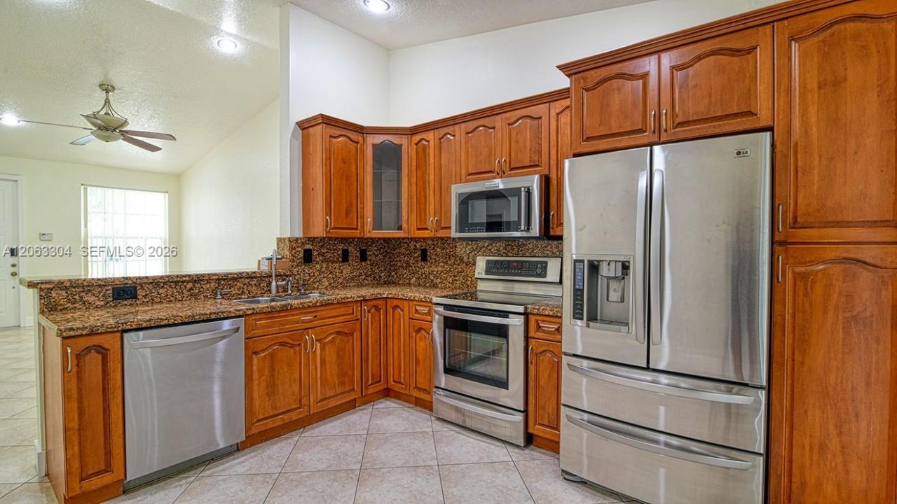 18743 SW 27th St, Miramar, FL 33029 Photo