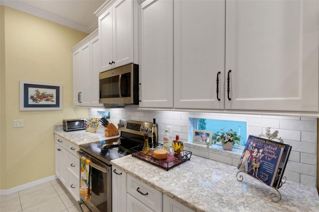2530 Laurel Glen Drive, Lakeland, FL 33803 Photo