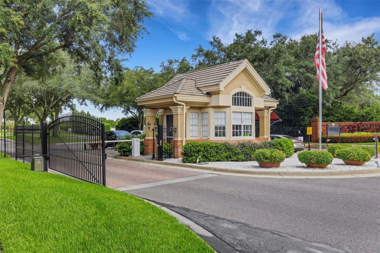 2530 Laurel Glen Drive, Lakeland, FL 33803 Photo