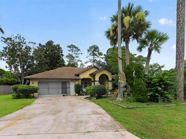 44 WEDGEWOOD LANE , PALM COAST, FL 32164
