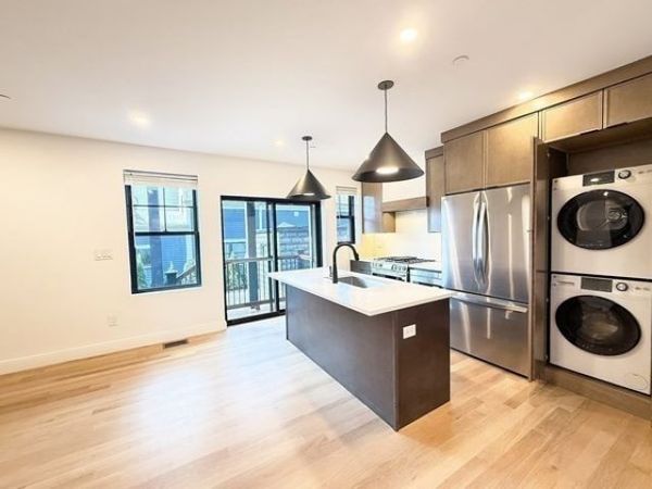 99 5th, Unit 2, Cambridge, MA 02141