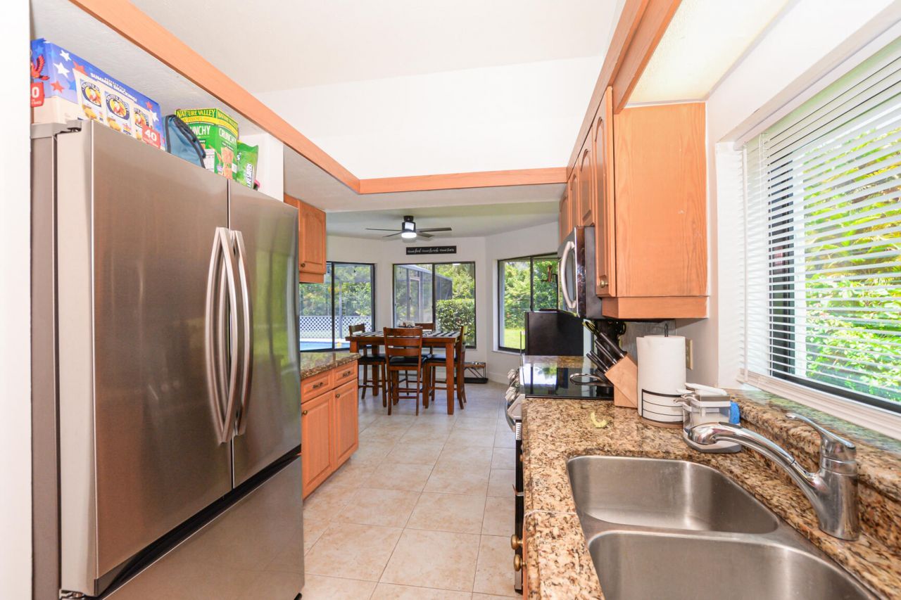 1872 SE Elrose Street, Port Saint Lucie, FL 34952 Photo