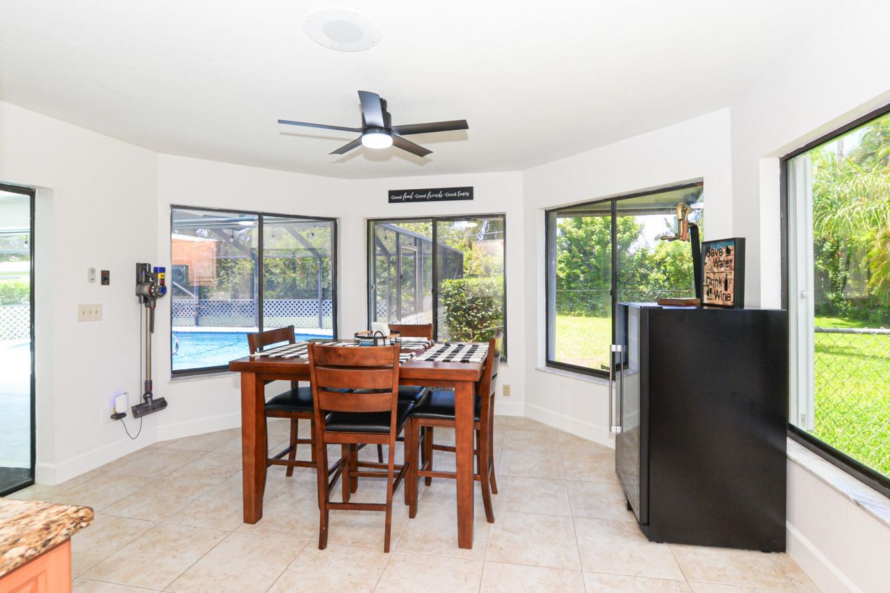 1872 SE Elrose Street, Port Saint Lucie, FL 34952 Photo