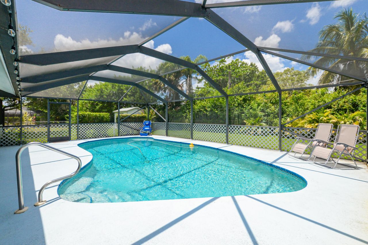 1872 SE Elrose Street, Port Saint Lucie, FL 34952 Photo