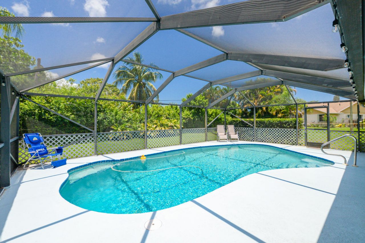 1872 SE Elrose Street, Port Saint Lucie, FL 34952 Photo