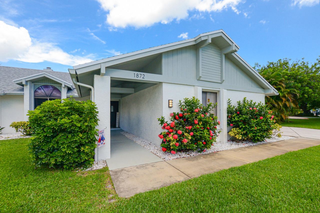 1872 SE Elrose Street, Port Saint Lucie, FL 34952 Photo