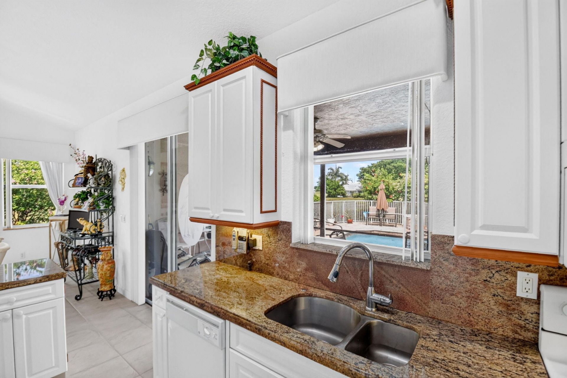 6330 Westchester Club Drive N, Boynton Beach, FL 33437 Photo