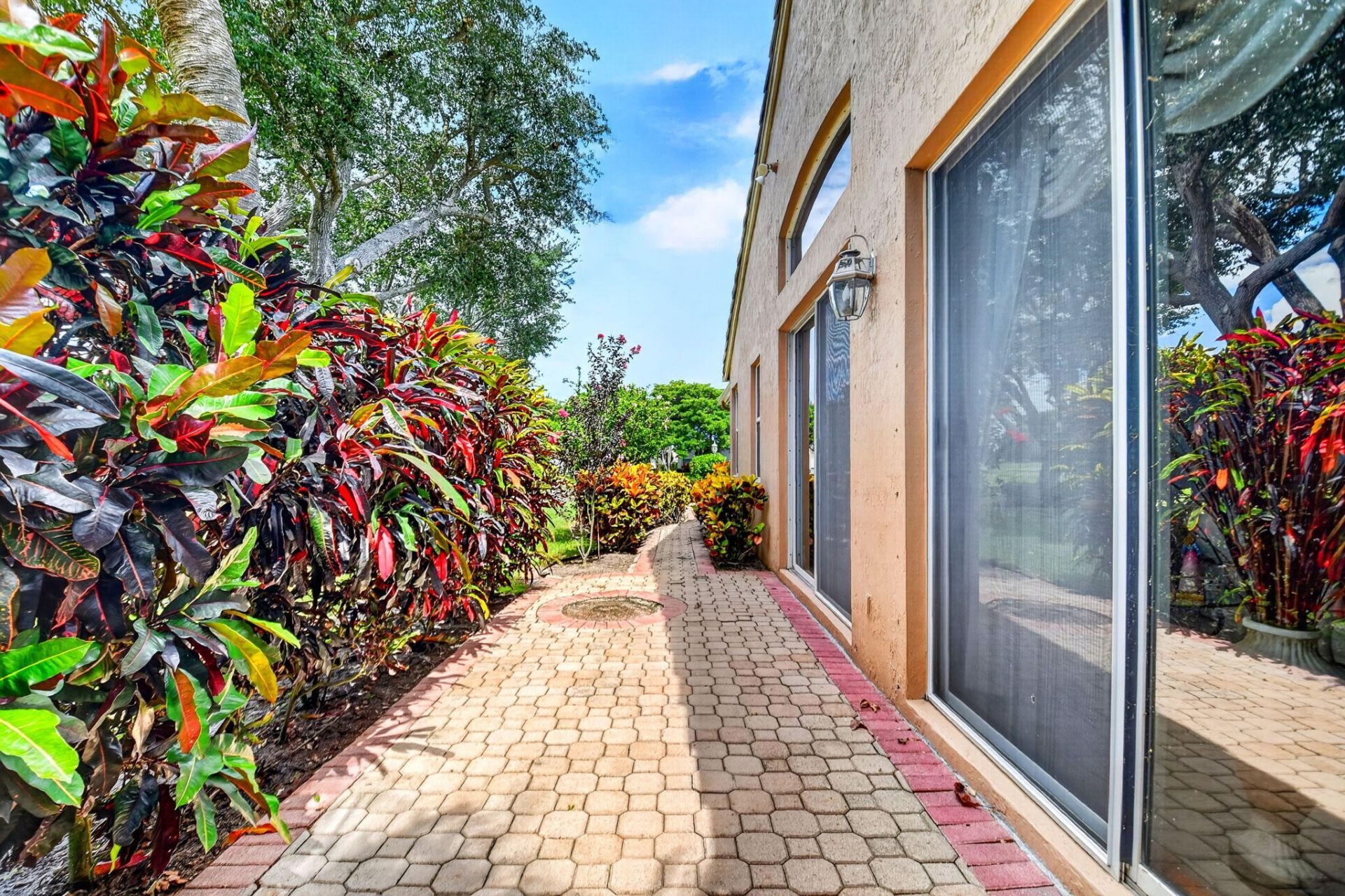 6330 Westchester Club Drive N, Boynton Beach, FL 33437 Photo