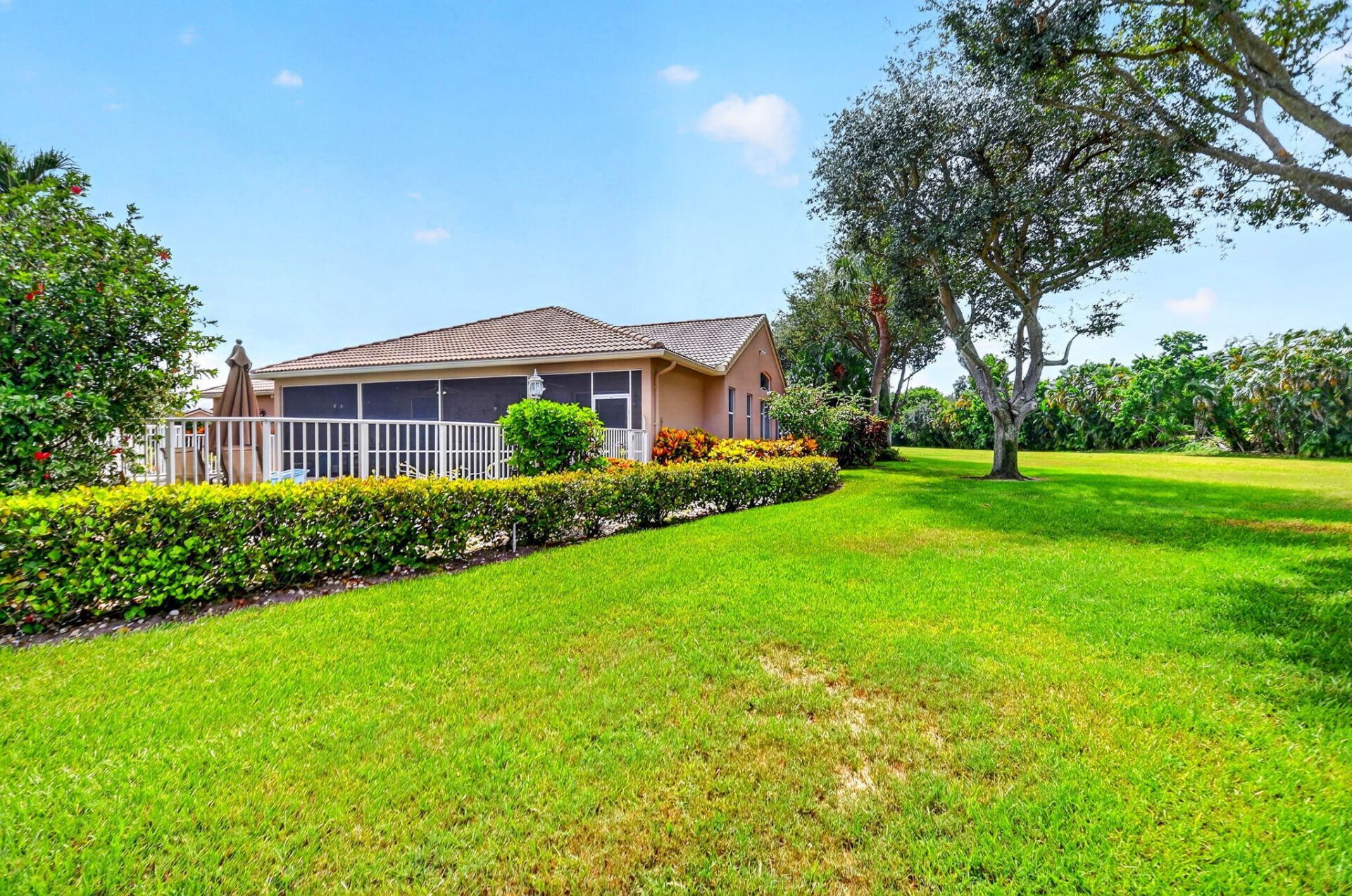 6330 Westchester Club Drive N, Boynton Beach, FL 33437 Photo