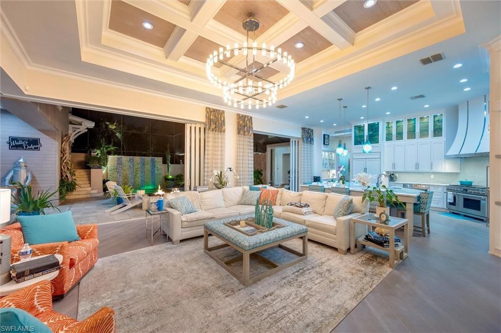 6389 Lyford Isle Dr, Naples, FL 34113 Photo