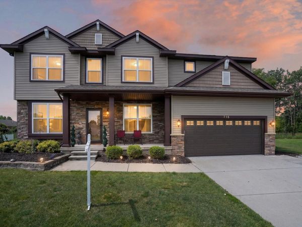 715 Buteo Drive, East Lansing, MI 48823