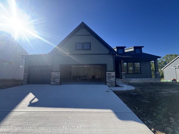 11219 Windswept Drive, Grand Ledge, MI 48837