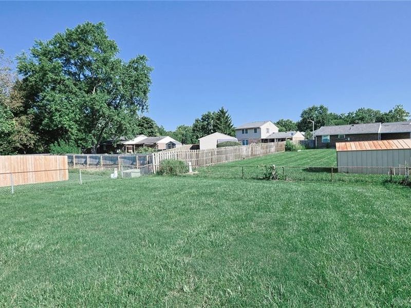 4773 Taylorsville Road, Huber Heights, OH 45424 Photo 24