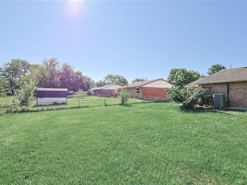 4773 Taylorsville Road, Huber Heights, OH 45424 Photo 26