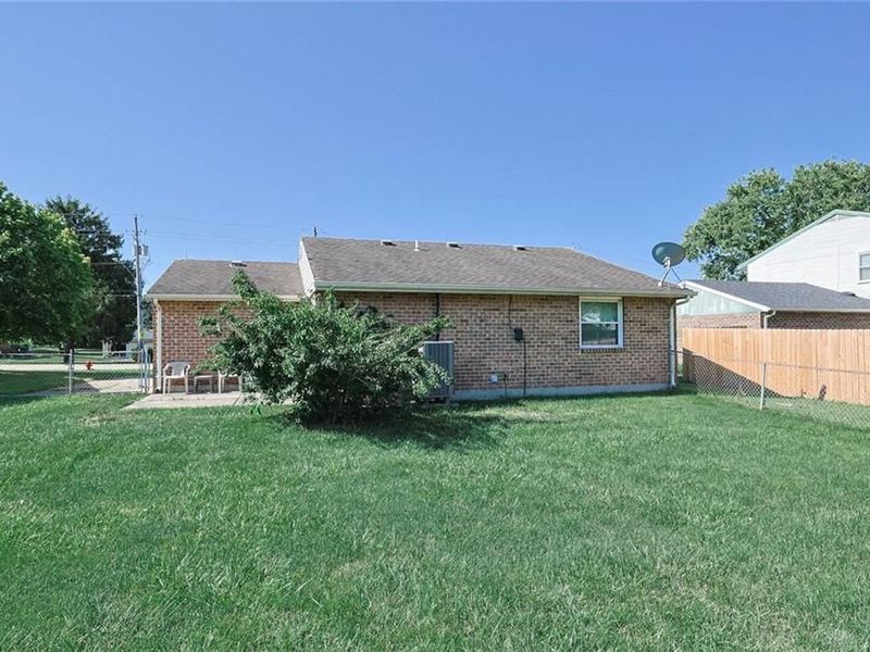 4773 Taylorsville Road, Huber Heights, OH 45424 Photo 32