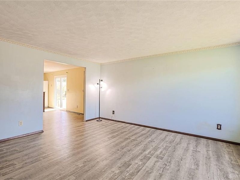 4773 Taylorsville Road, Huber Heights, OH 45424 Photo 4