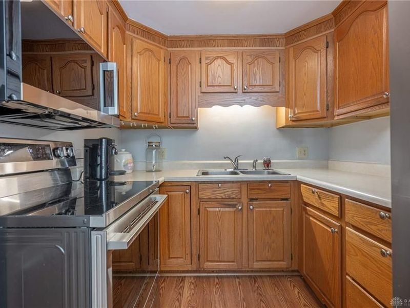 928 S Broadview Boulevard, Dayton, OH 45419 Photo 9