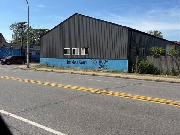 1588 Clinton Street , Buffalo, NY 14206