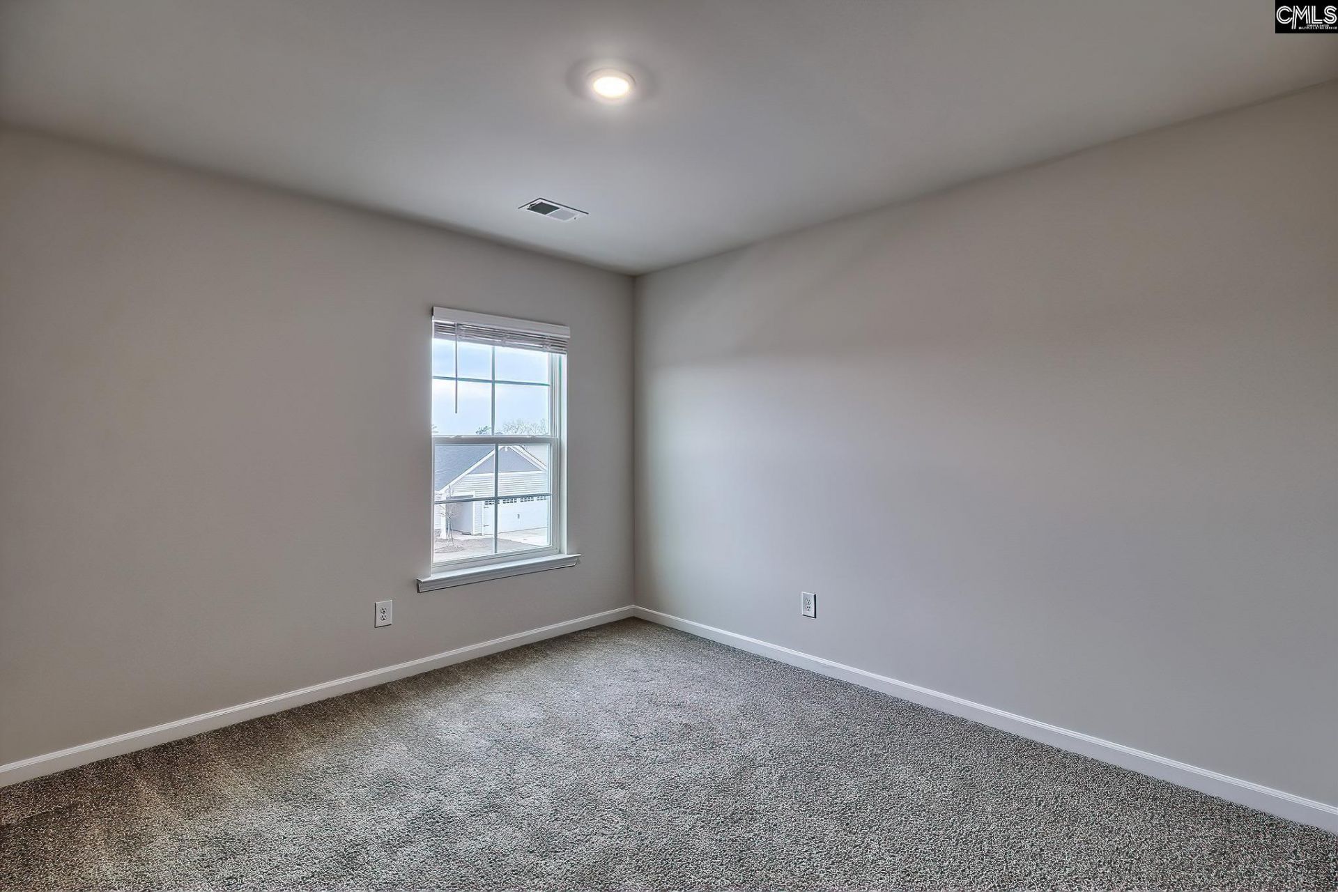 646 Marbled Teal Lane Photo 24
