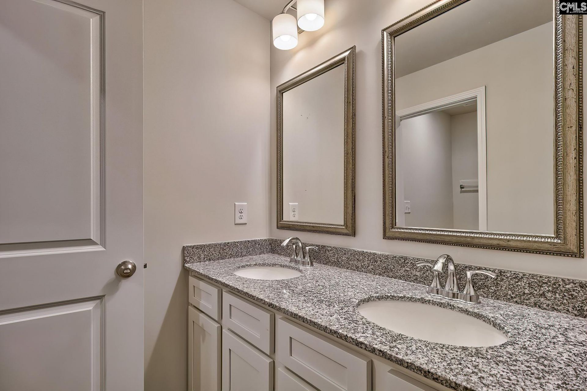 646 Marbled Teal Lane Photo 28
