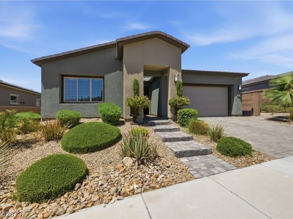68 Strada Caruso, Henderson, NV 89011
