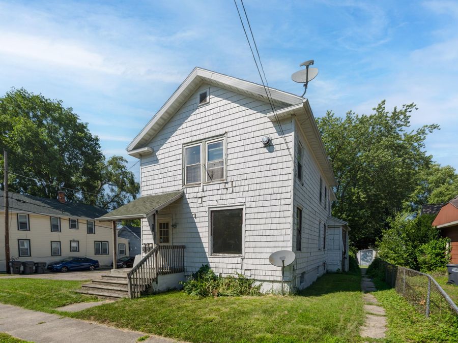 Property Image 4