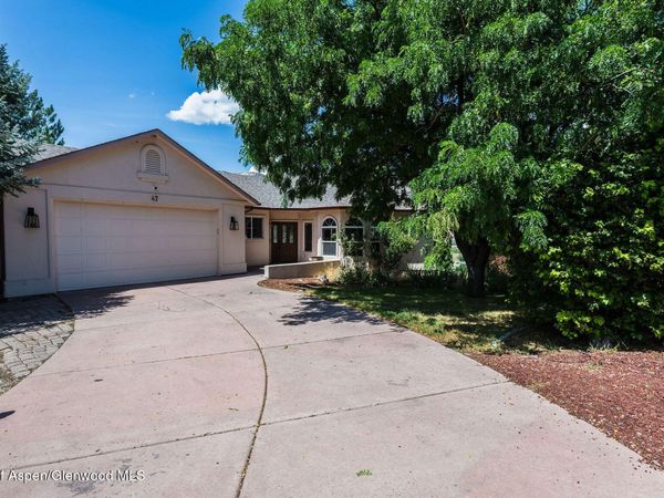 47 Locust Way, Parachute, CO 81635