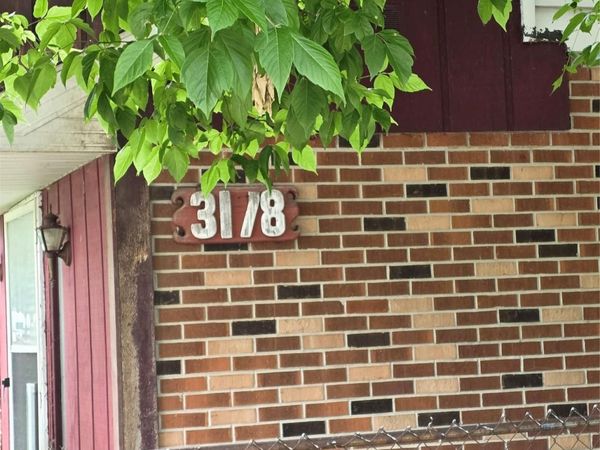 3178 Kenrick Street, Keego Harbor, Mi 48320