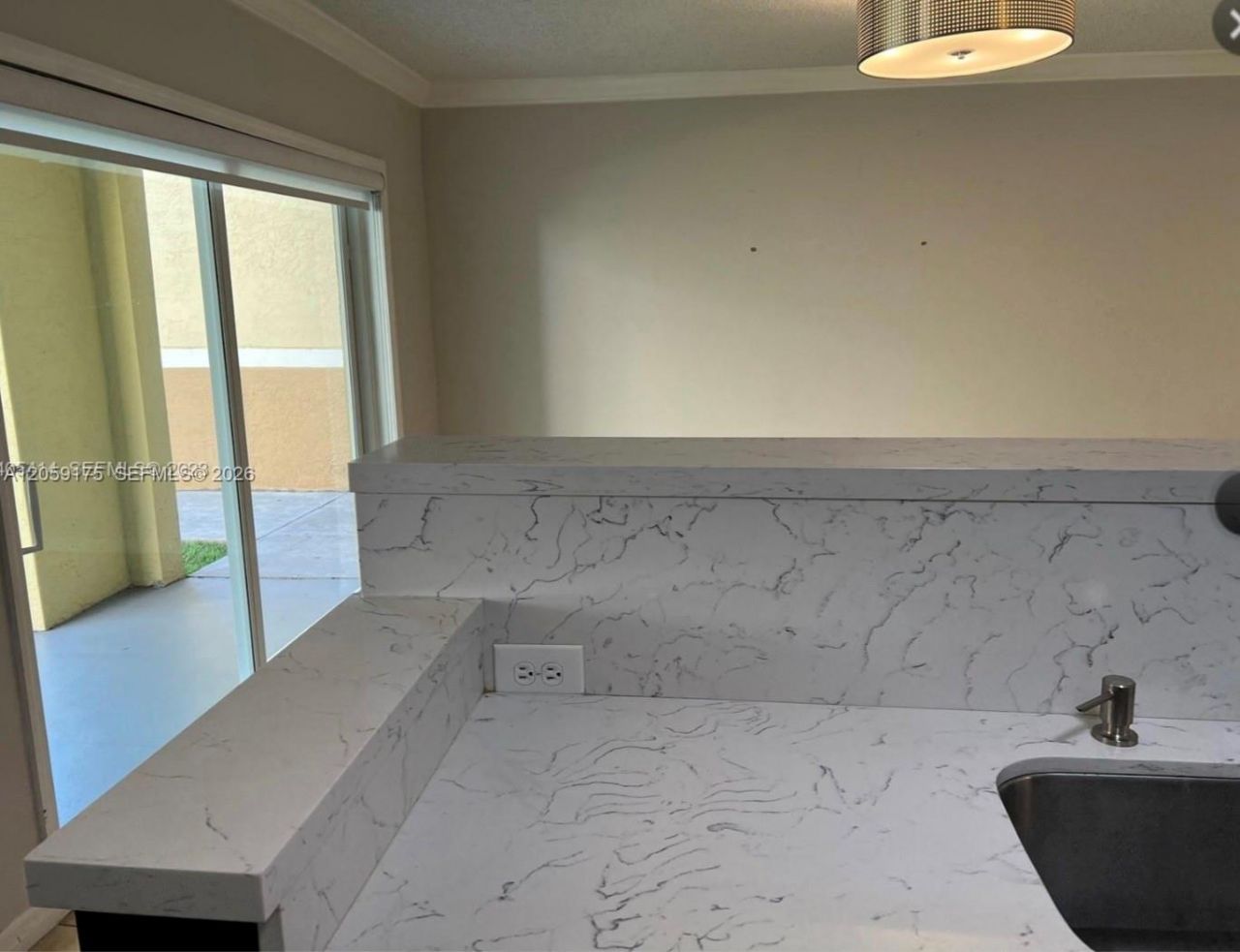 2600 S University Dr, Unit 114, Davie, FL 33328 Photo