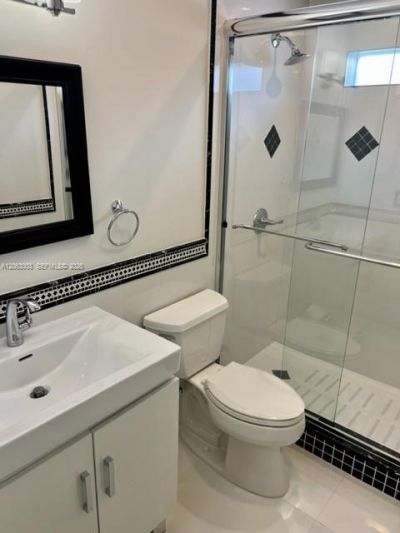 9845 NW 25th Ter , Doral, FL 33172 Photo