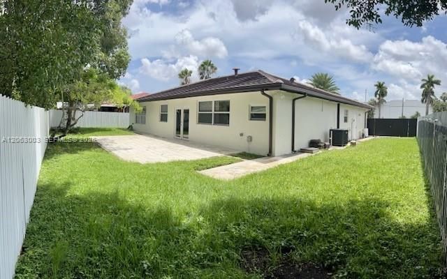 9845 NW 25th Ter , Doral, FL 33172 Photo