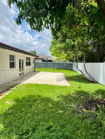 9845 NW 25th Ter , Doral, FL 33172 Photo