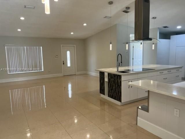 9845 NW 25th Ter , Doral, FL 33172 Photo