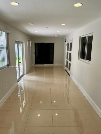 9845 NW 25th Ter , Doral, FL 33172 Photo
