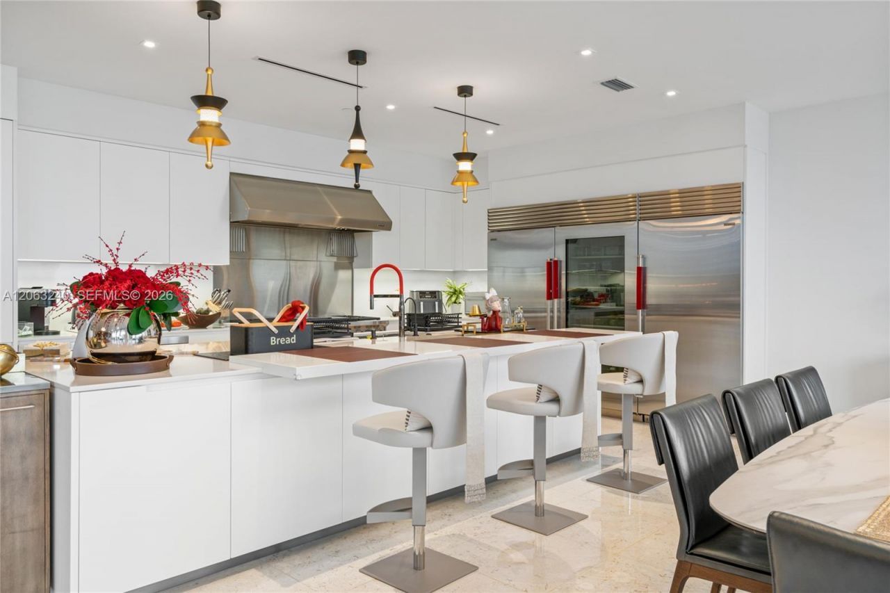 3581 E Glencoe St, Unit 505, Miami, FL 33133 Photo