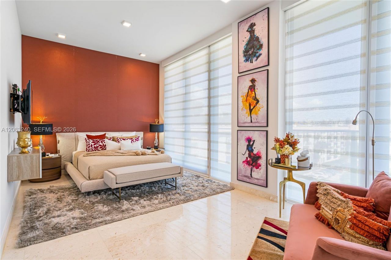 3581 E Glencoe St, Unit 505, Miami, FL 33133 Photo