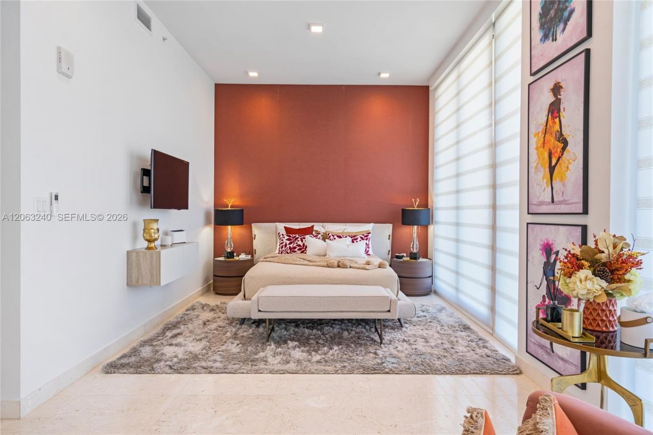 3581 E Glencoe St, Unit 505, Miami, FL 33133 Photo