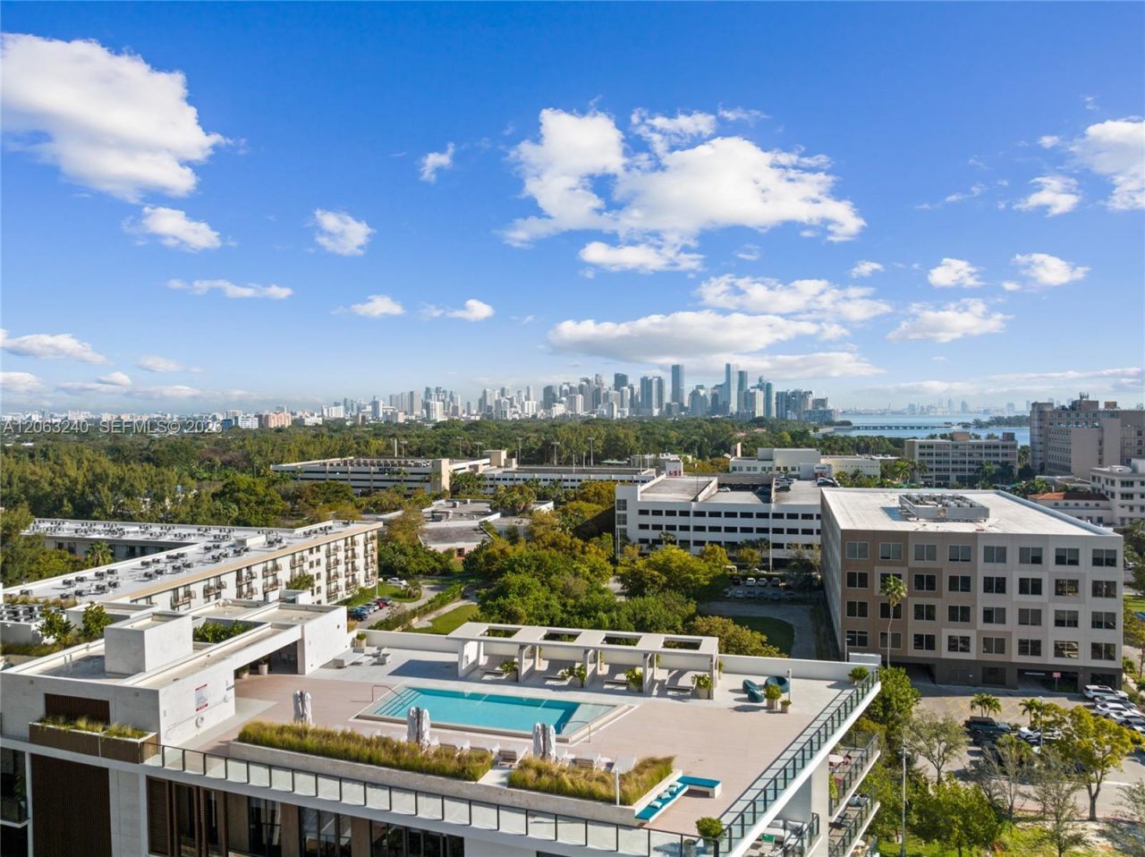 3581 E Glencoe St, Unit 505, Miami, FL 33133 Photo