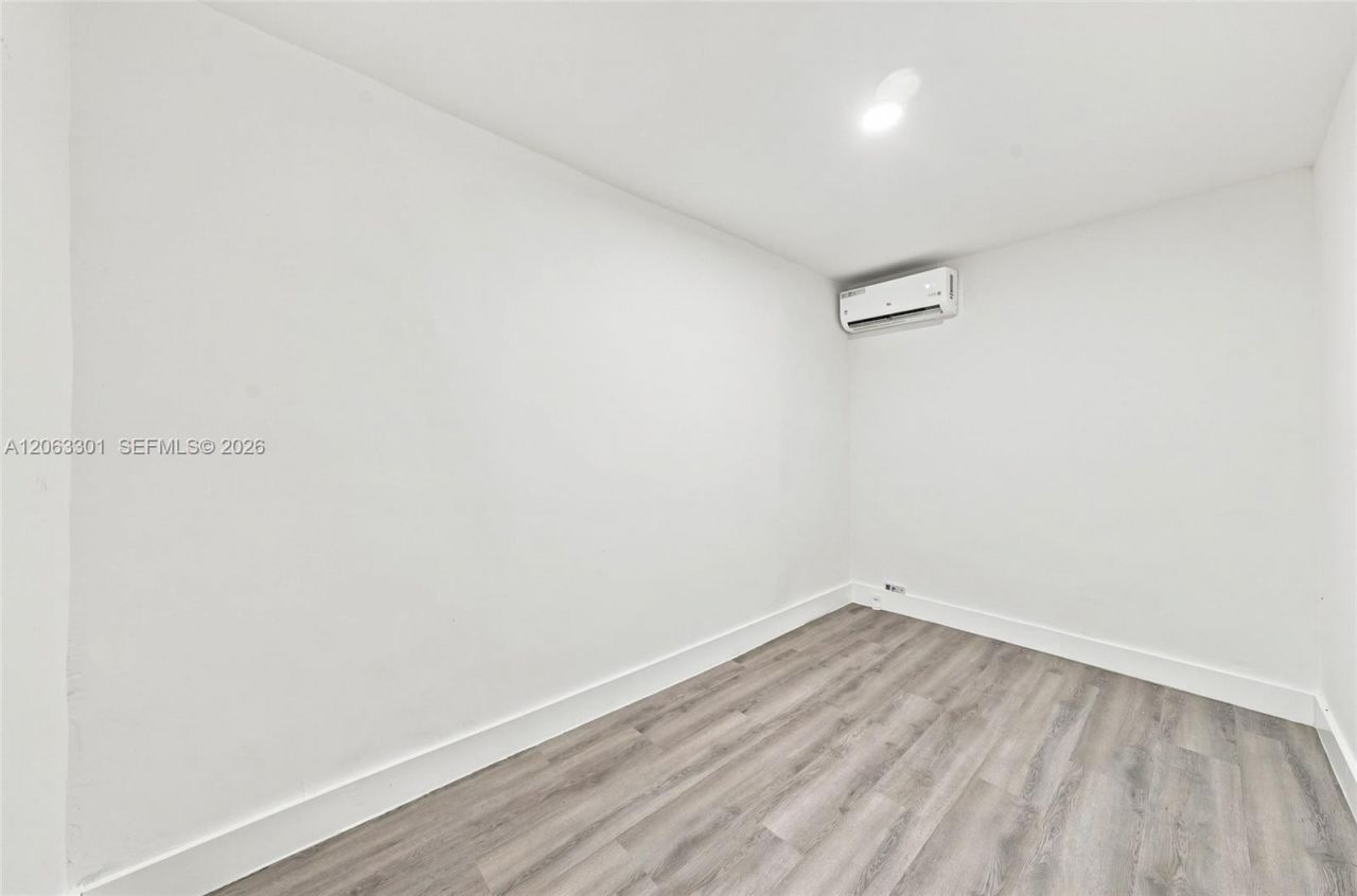 128 NW 9th Ave, Unit 1, Miami, FL 33128 Photo