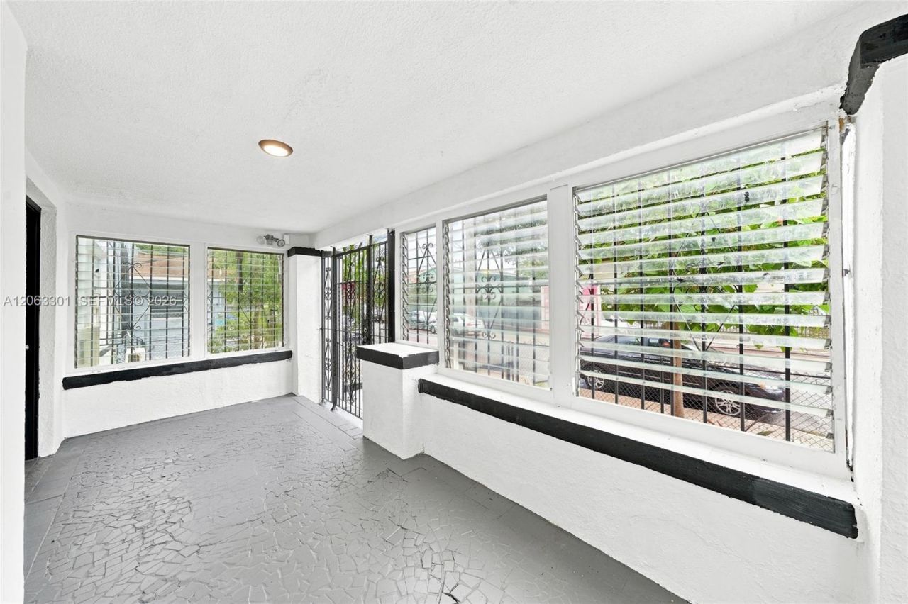 128 NW 9th Ave, Unit 1, Miami, FL 33128 Photo