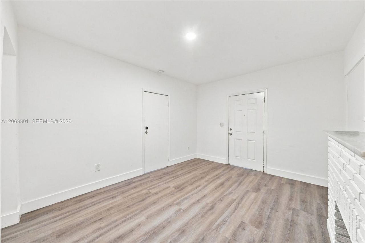 128 NW 9th Ave, Unit 1, Miami, FL 33128 Photo