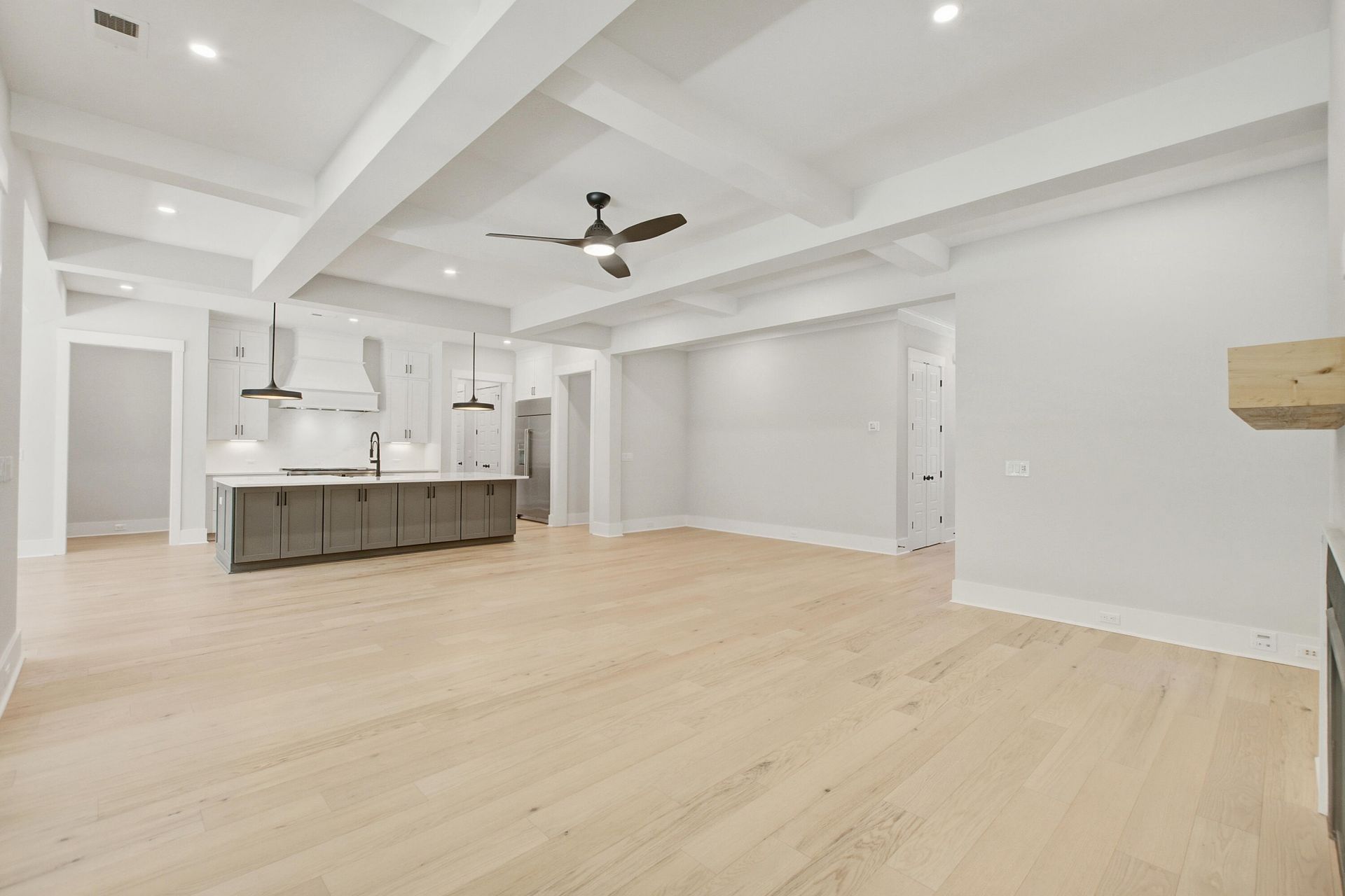 3820 Gnarled Oaks Lane Photo 13