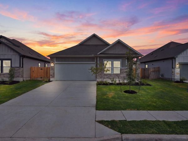 149 Ayres Horn, Cedar Creek, TX 78612