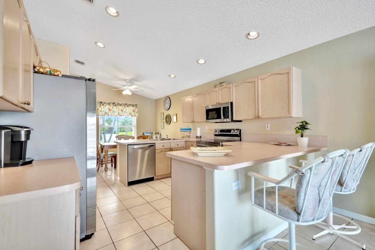 5886 Las Colinas Circle, Lake Worth, FL 33463 Photo