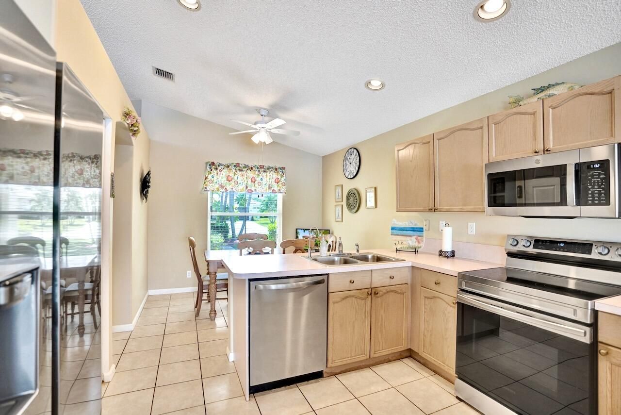 5886 Las Colinas Circle, Lake Worth, FL 33463 Photo