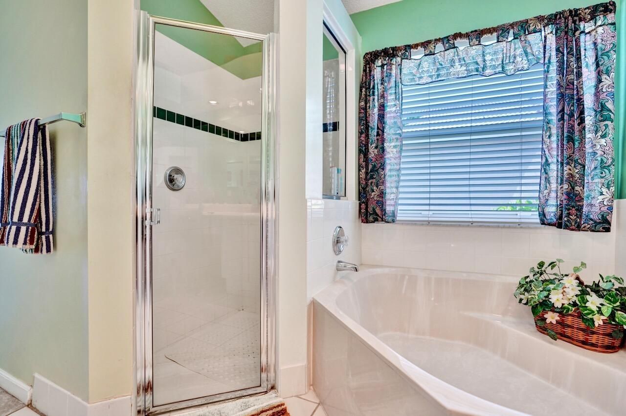 5886 Las Colinas Circle, Lake Worth, FL 33463 Photo