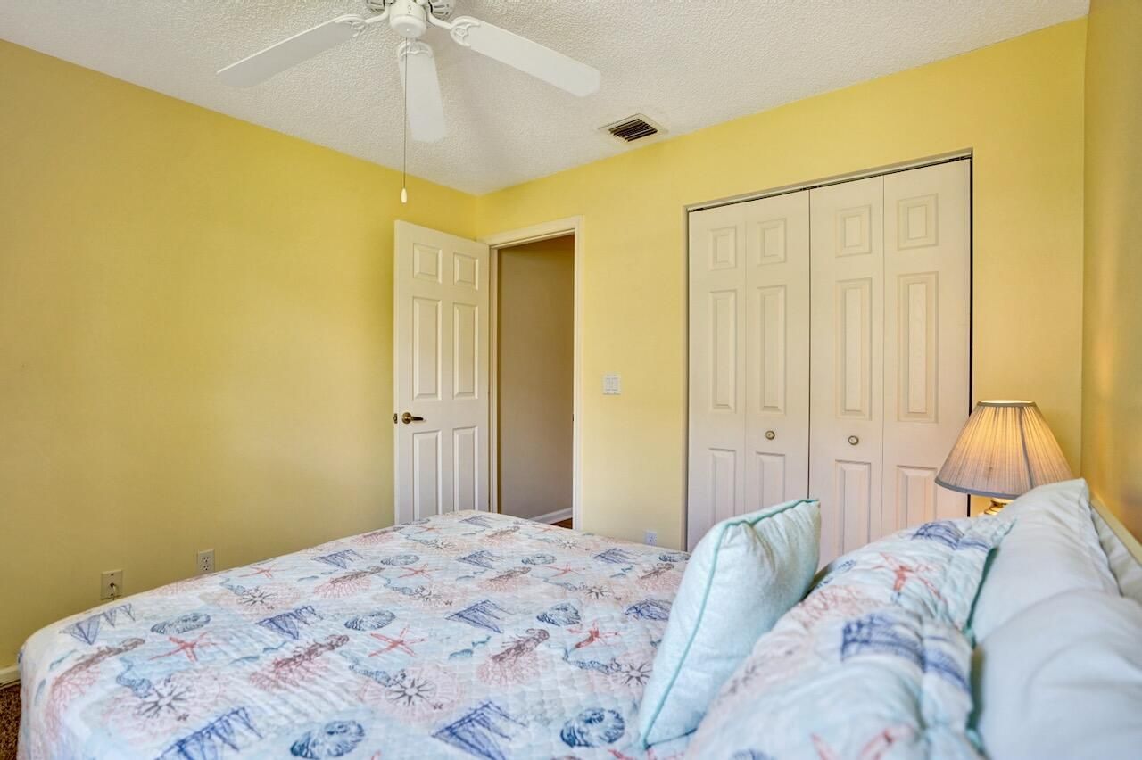 5886 Las Colinas Circle, Lake Worth, FL 33463 Photo