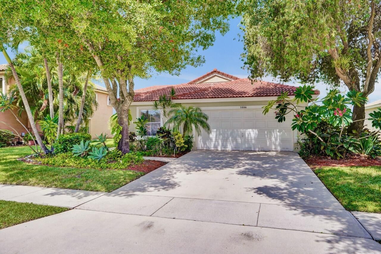 5886 Las Colinas Circle, Lake Worth, FL 33463 Photo