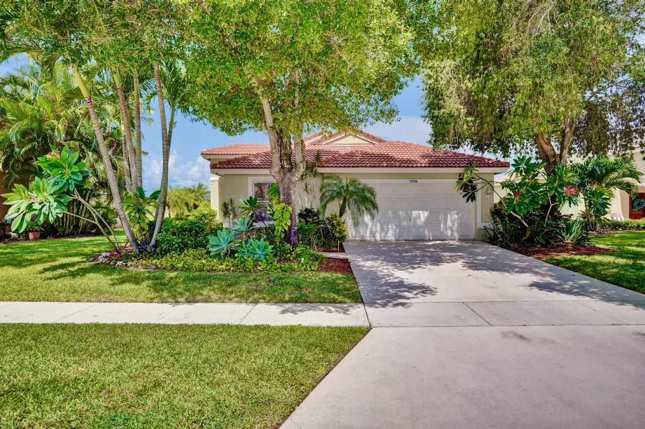 5886 Las Colinas Circle, Lake Worth, FL 33463 Photo