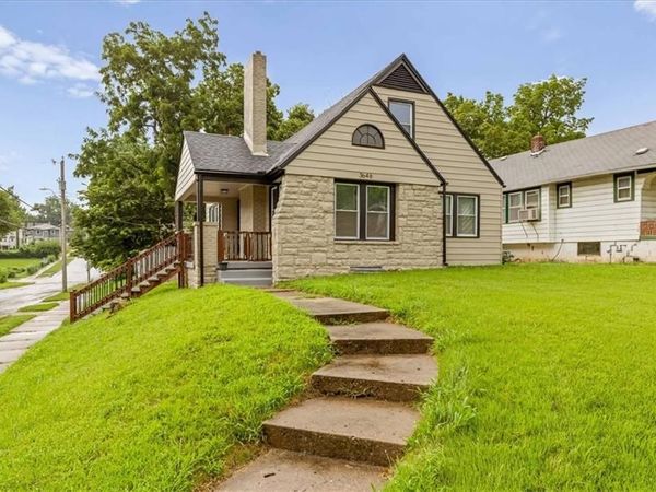 3646 Askew Avenue, Kansas City, MO 64128